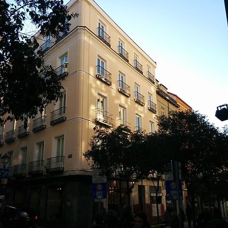Nuria Hostal Madrid Luaran gambar